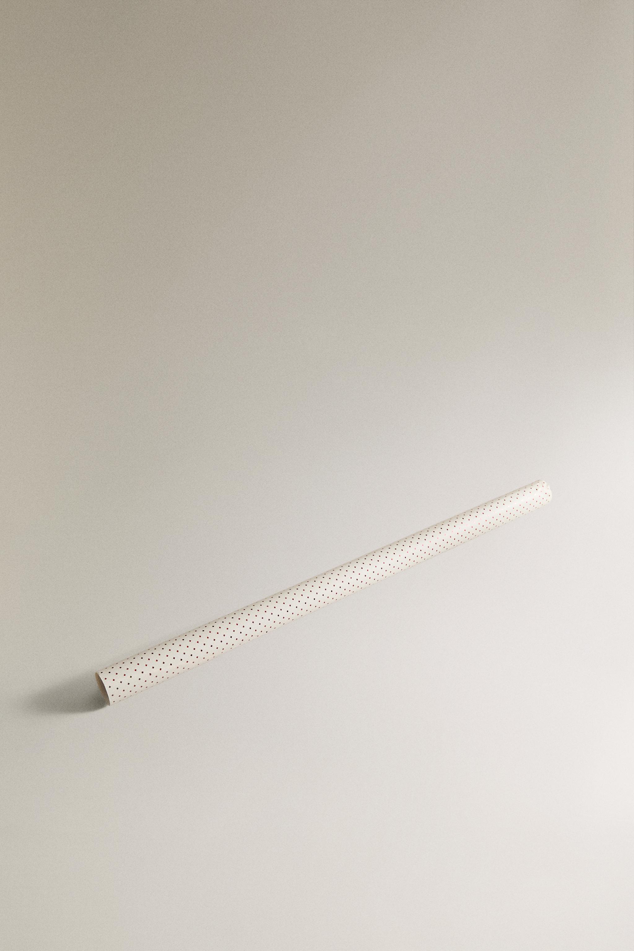 CHRISTMAS MATTE DOTTED GIFT WRAPPING PAPER